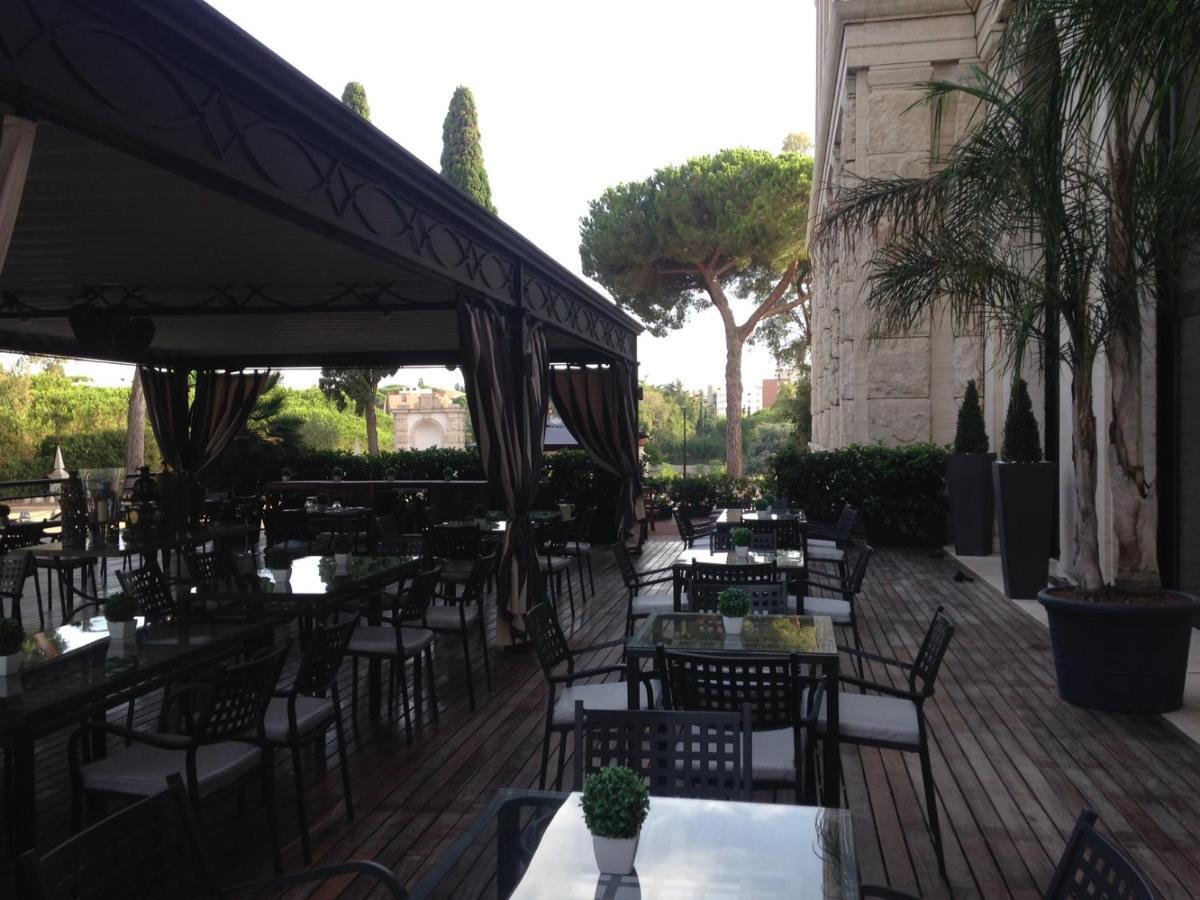 Th - Carpegna Palace 4*